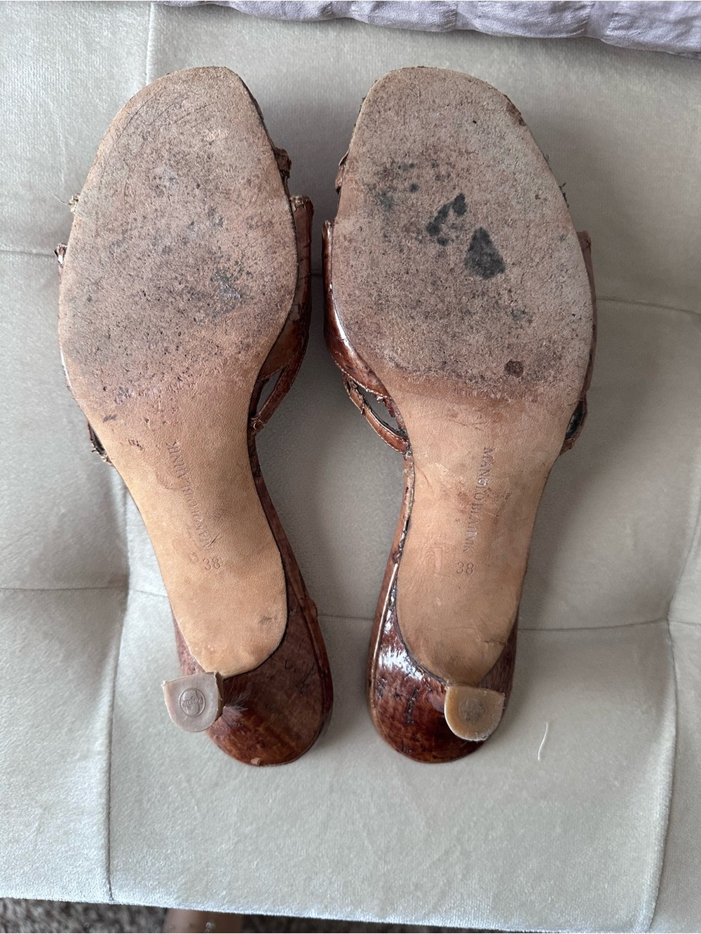 Manolo Blahnik Copper Brown Leather Slide Mules - Picture 4 of 4